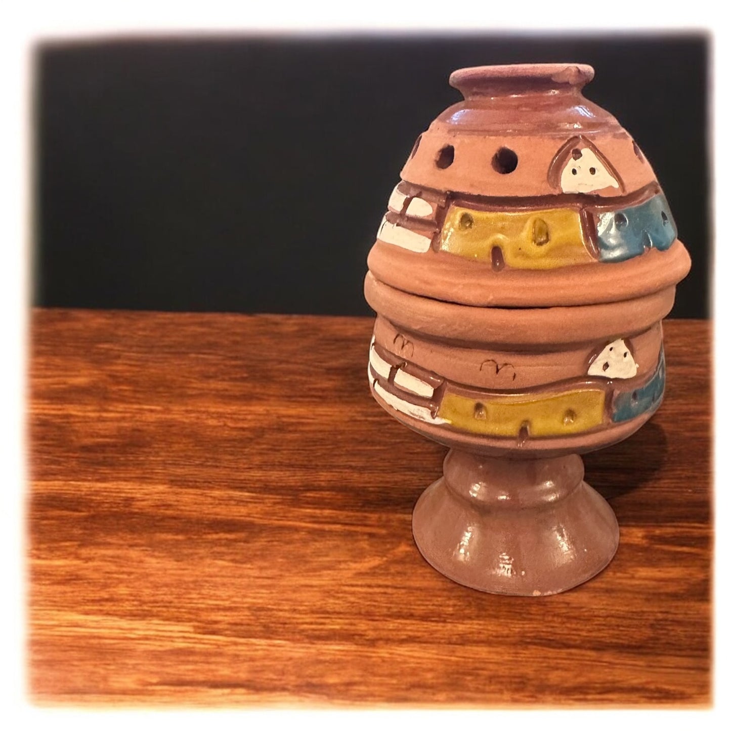 Turkish Clay Coffee Set – Includes Coffee Pot, 2 Cups, Incense Burner & Gift Samples